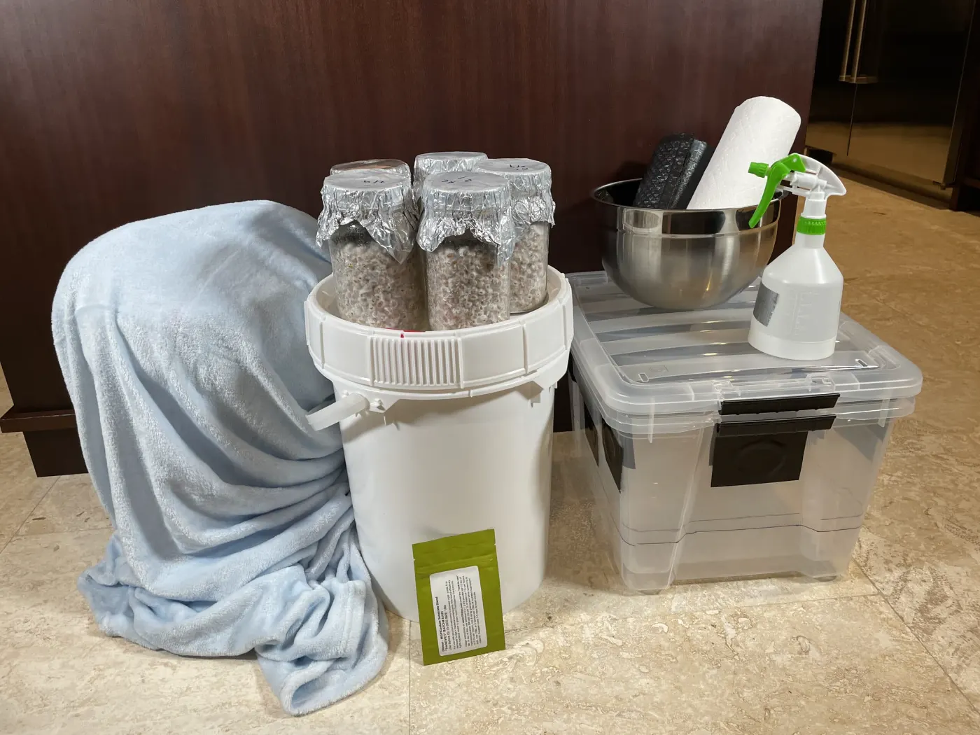 Setting up your Monotub